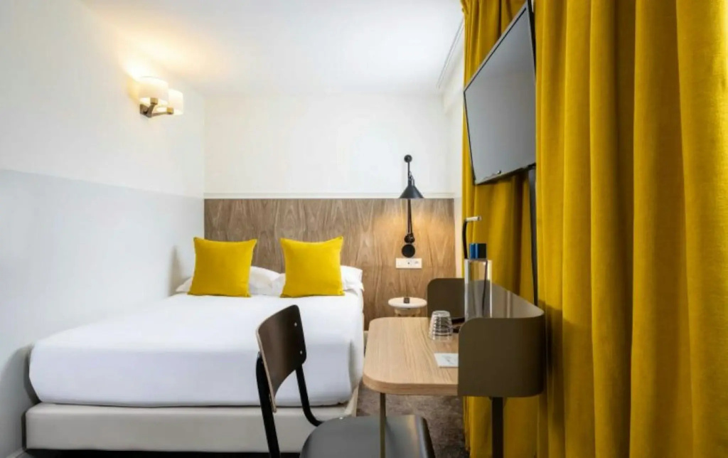 Hotel Des Mines 16