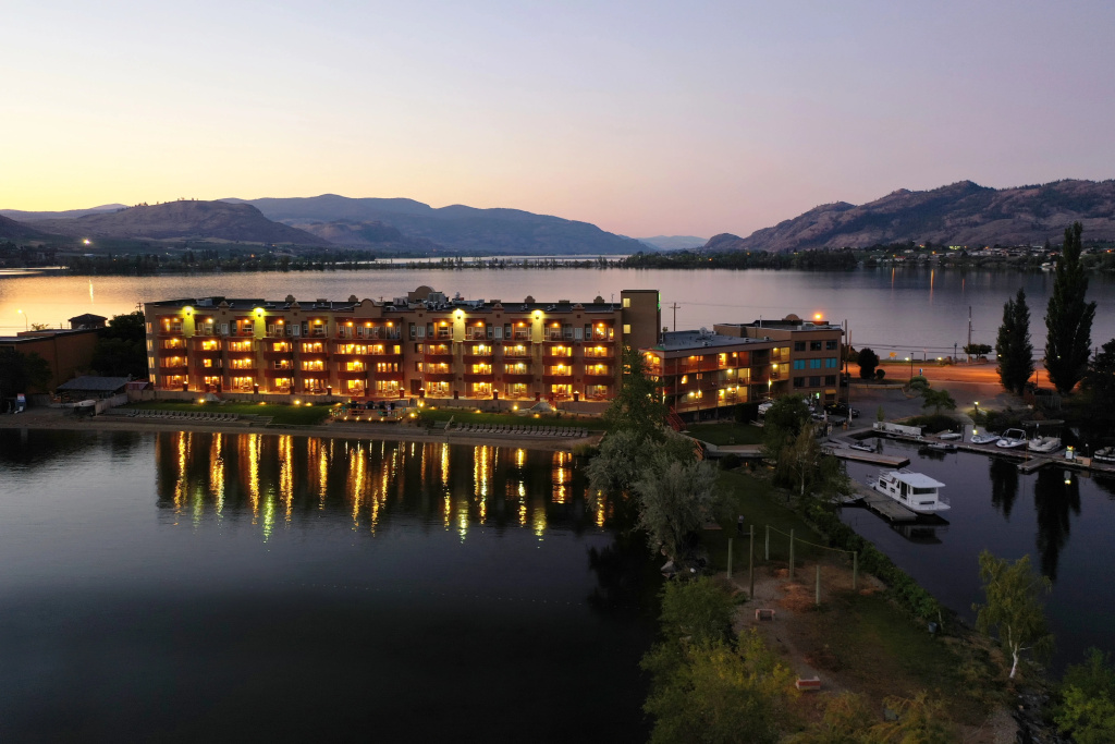Holiday Inn Hotel & Suites Osoyoos by IHG - Général