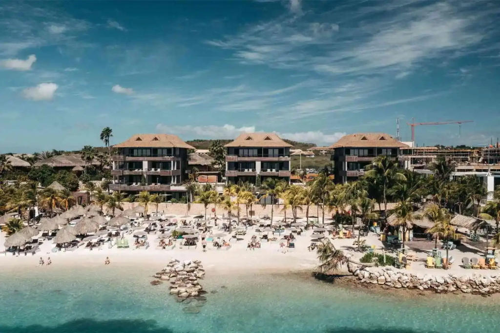 Beach & Waterfront