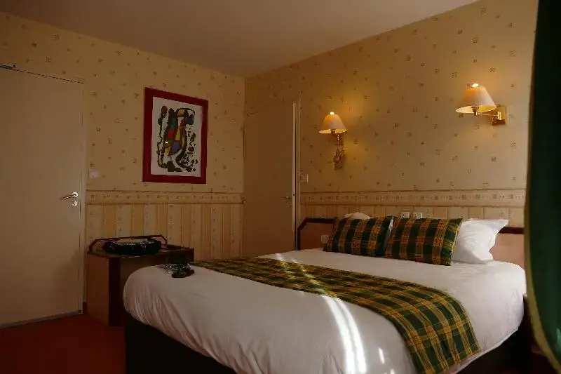 Logis Le Champalud - Chambres