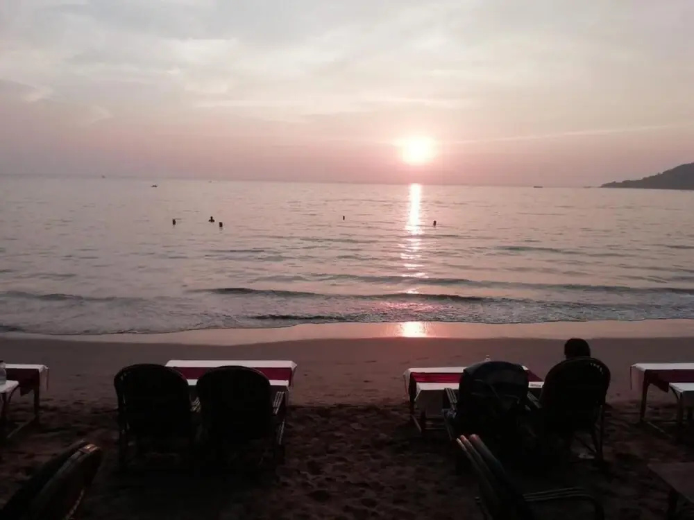 Royal Touch Beach Huts & Restaurant - Général