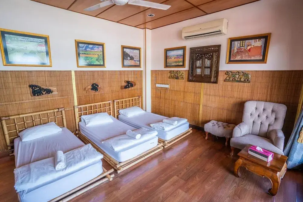 Lost Paradise Resort