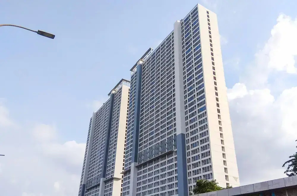 Functional 2Br At Tifolia Apartment