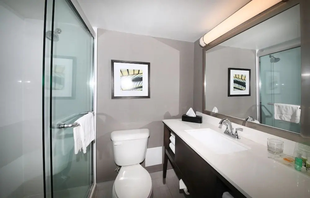 Holiday Inn Peterborough-Waterfront, ON by IHG - Chambres