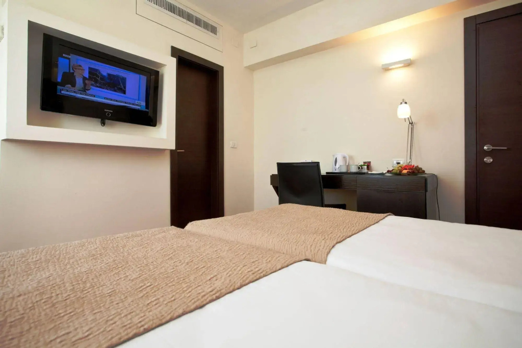 Hotel photo 24