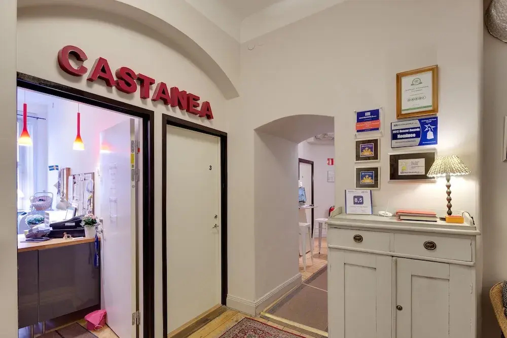 Castanea Old Town Hostel