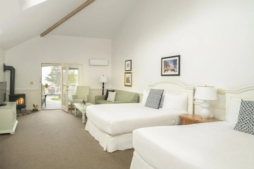 Spruce Point Inn - Général