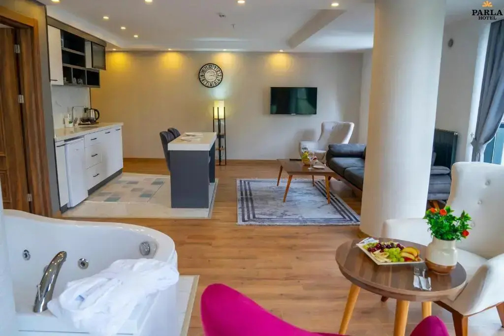 Parla Suite Hotel — фото