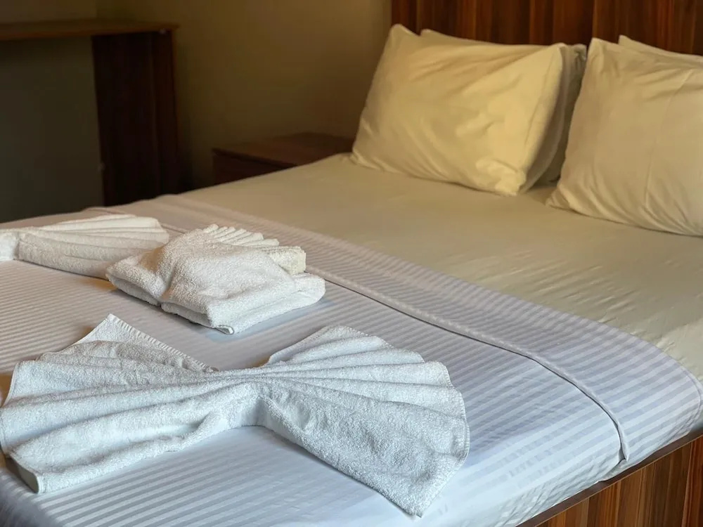 Ser Suite Apart — 4