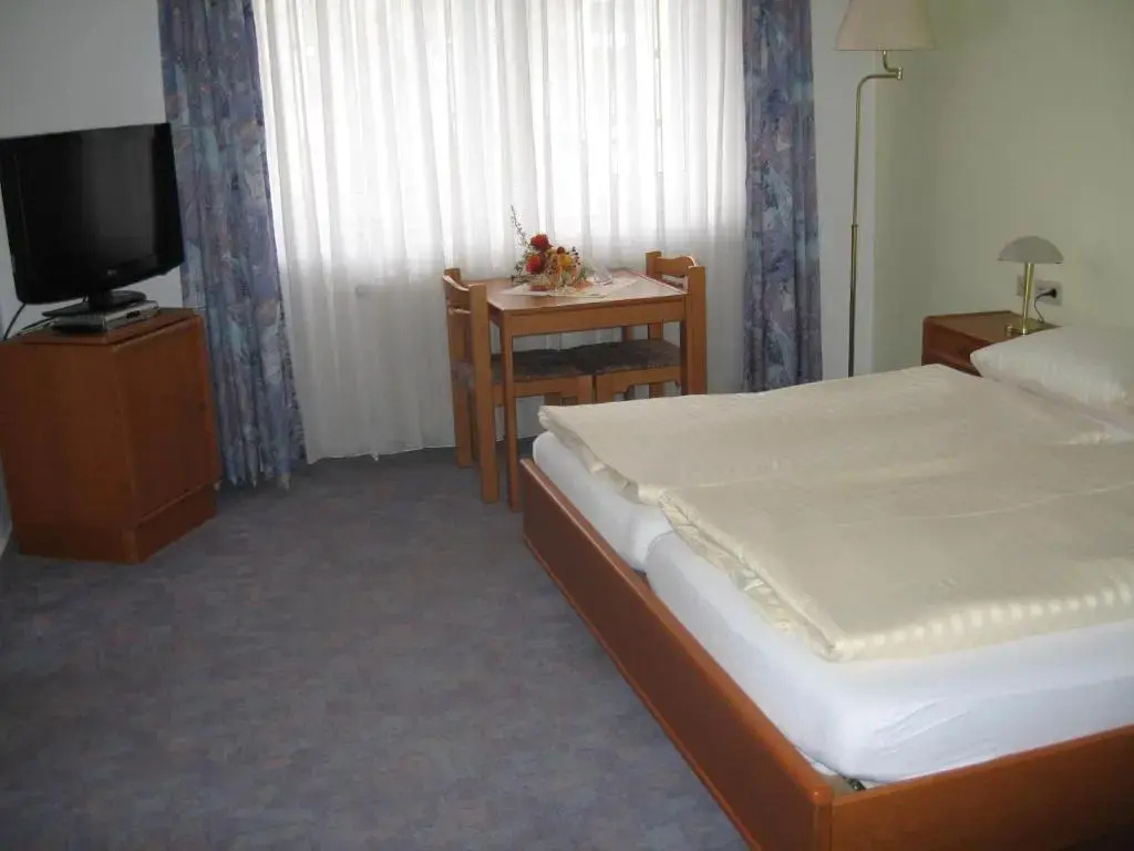 Hotel Alt Holzhausen - Chambres