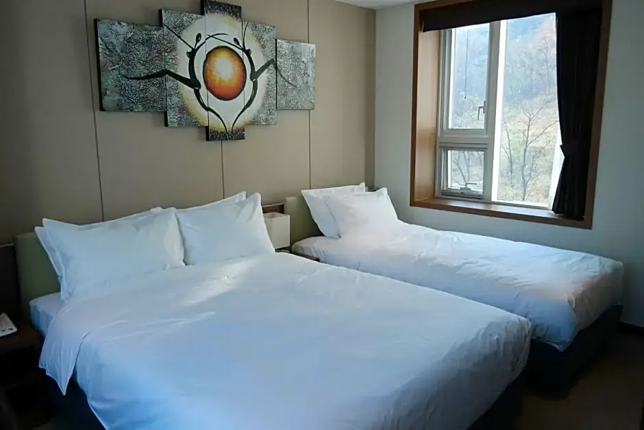 H Avenue Hotel - Chambres