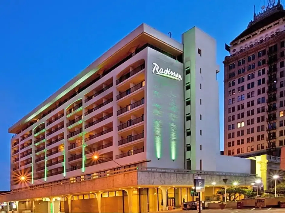 Radisson Hotel Fresno Conference Center - Chambres
