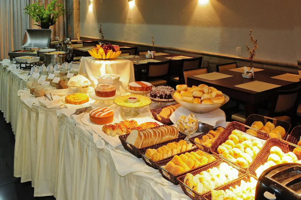 Bristol Merit Hotel - Général