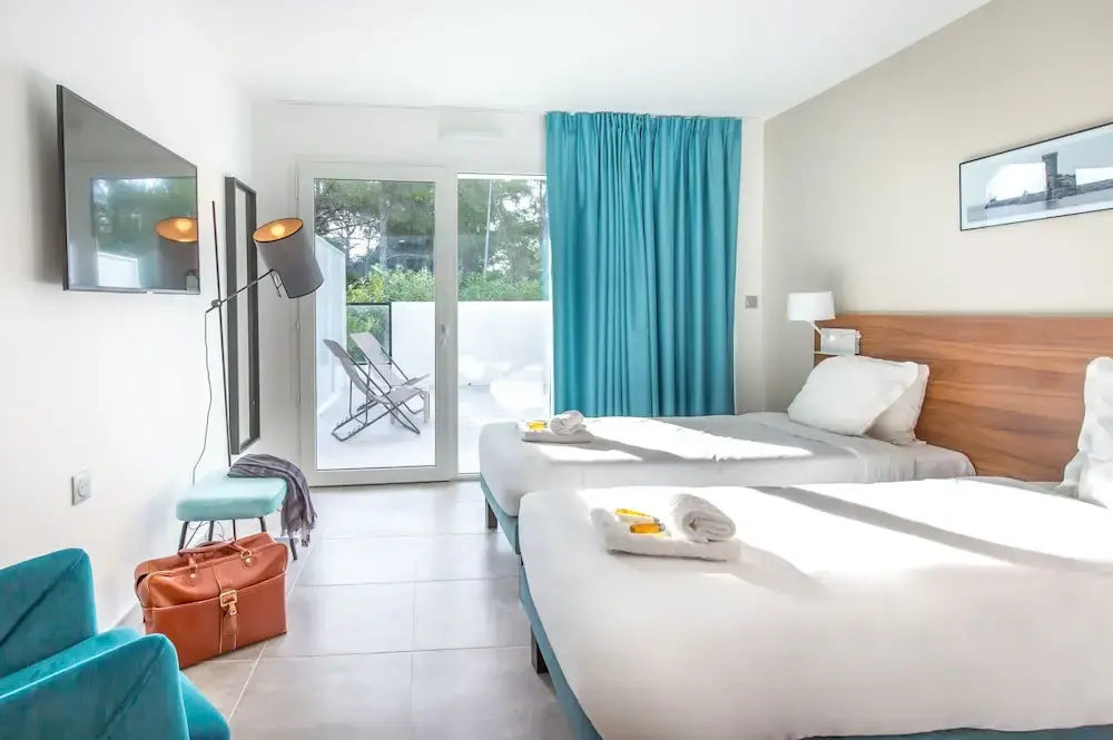 Superior room