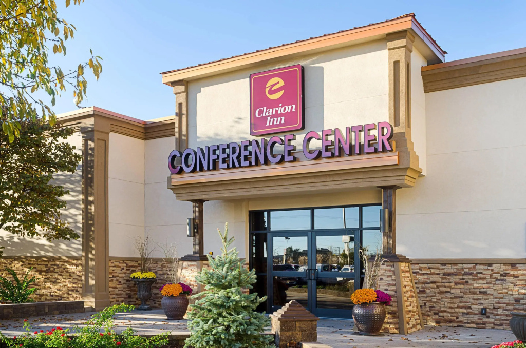 Clarion Inn Garden City