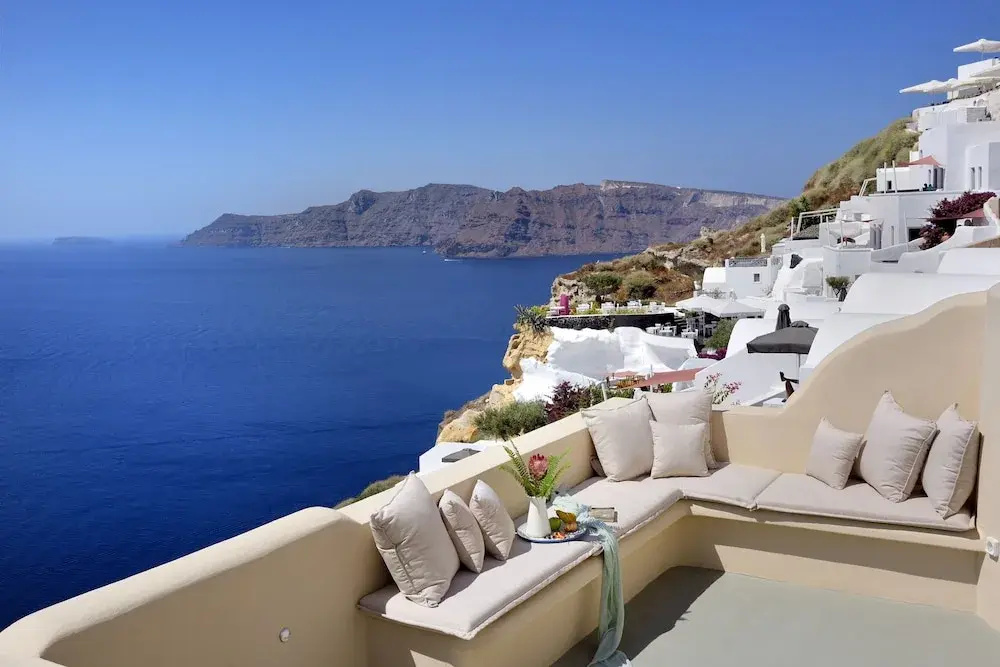 The A Collection, Oia by K&K