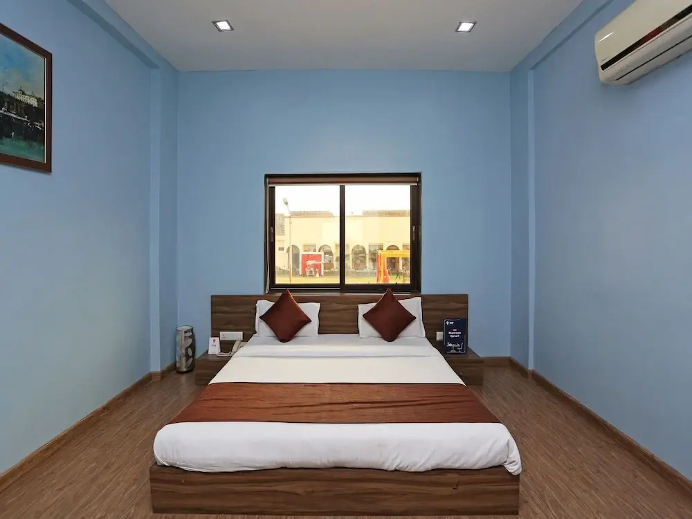 OYO 11939 Hotel Queens Club of India - Chambres