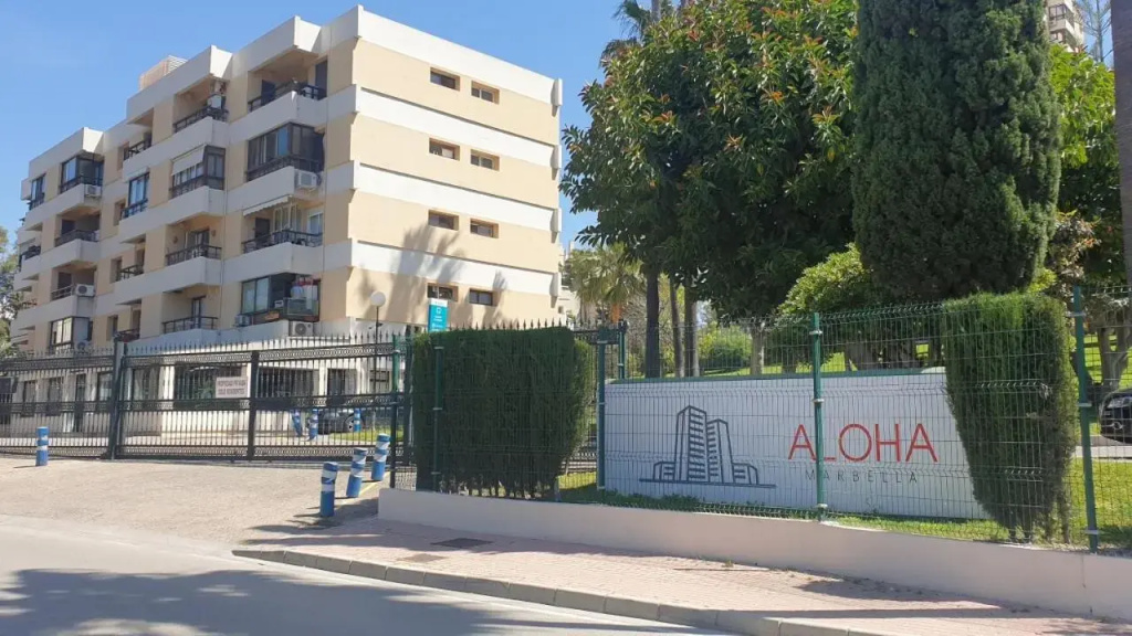 Torres De Aloha 2 bdr Puerto Banus