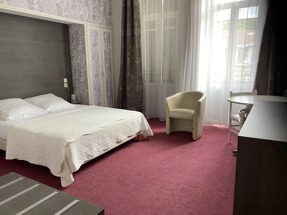 Comfort room