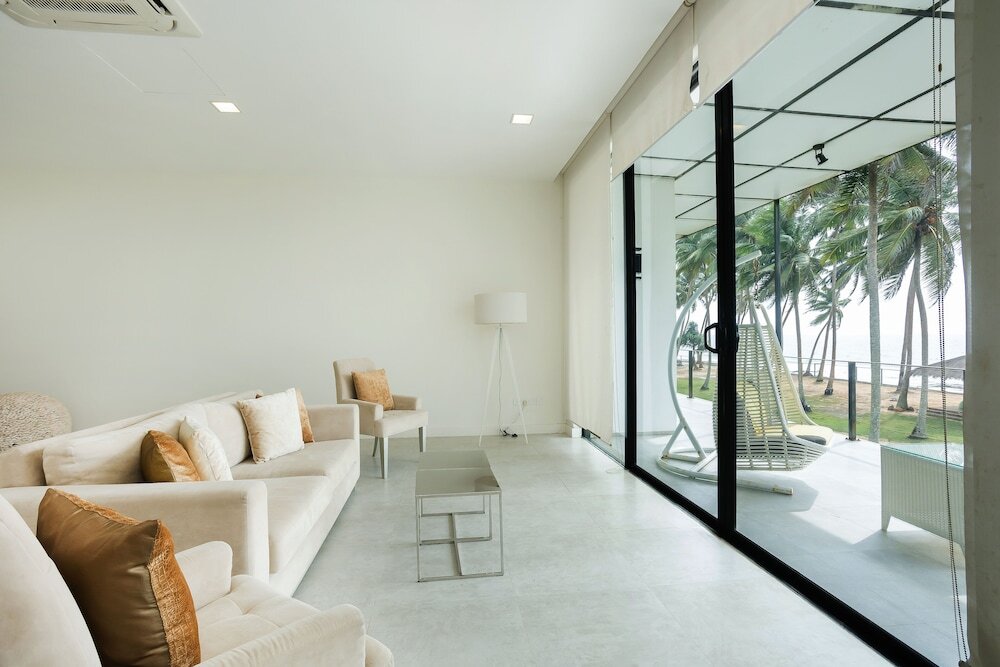 Green Turtle Villa By The Serendipity Collection