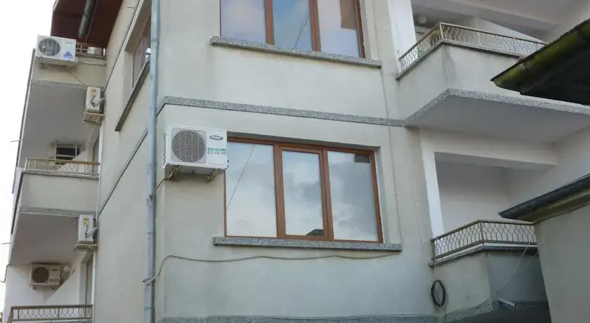 Tonus Guest House