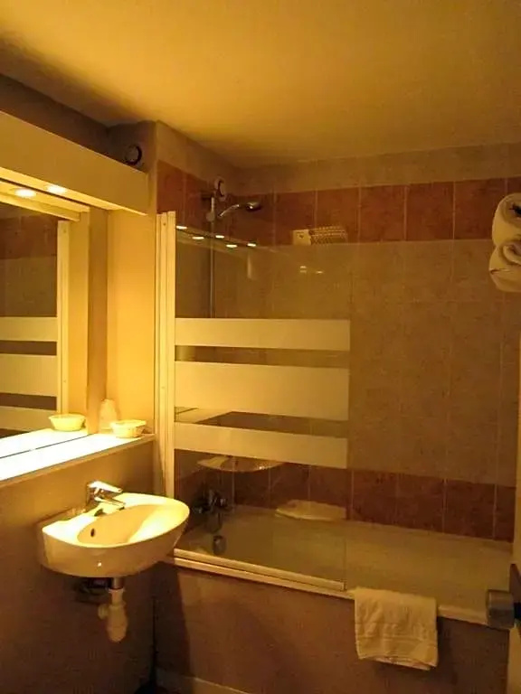 greet Hotel Belleville en Beaujolais A6 - Chambres