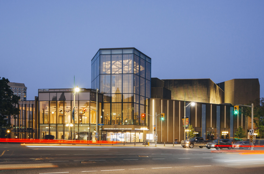 Holiday Inn Express & Suites Downtown Ottawa East by IHG