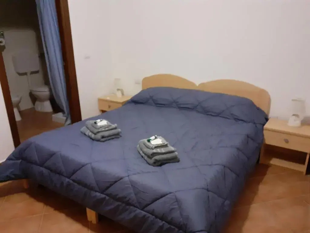 Economy room