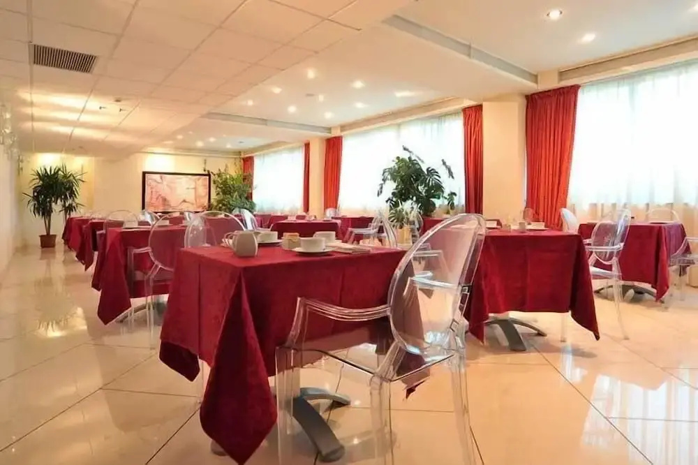 Inn Hotel - Général
