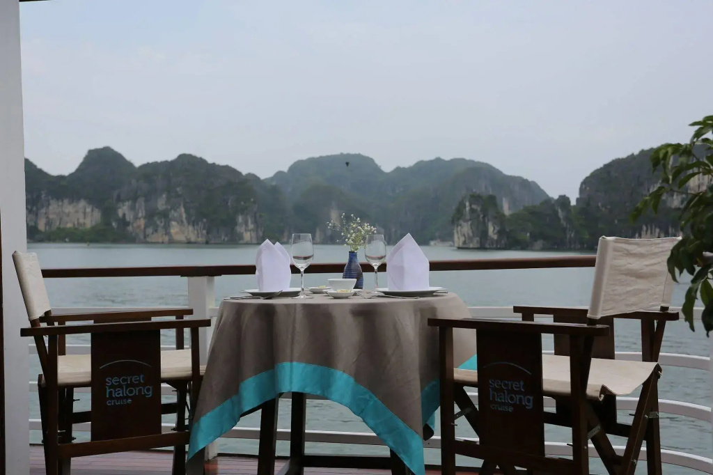 Secret Halong Cruise - Général