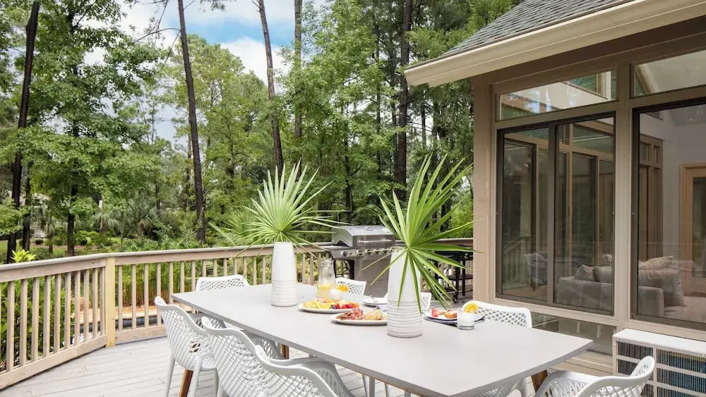 Hilton Lagoon by Avantstay Designer Home w/ Luxe Pool in Hilton Head