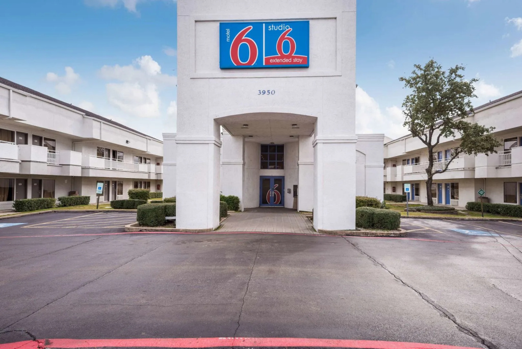 Motel 6 Dallas - Irving DFW Airport East — фото