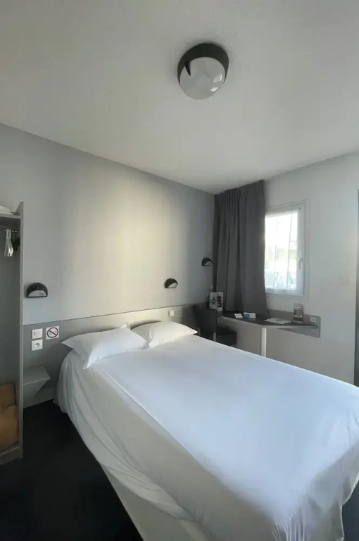 Brit Hotel Confort Marvejols - Chambres