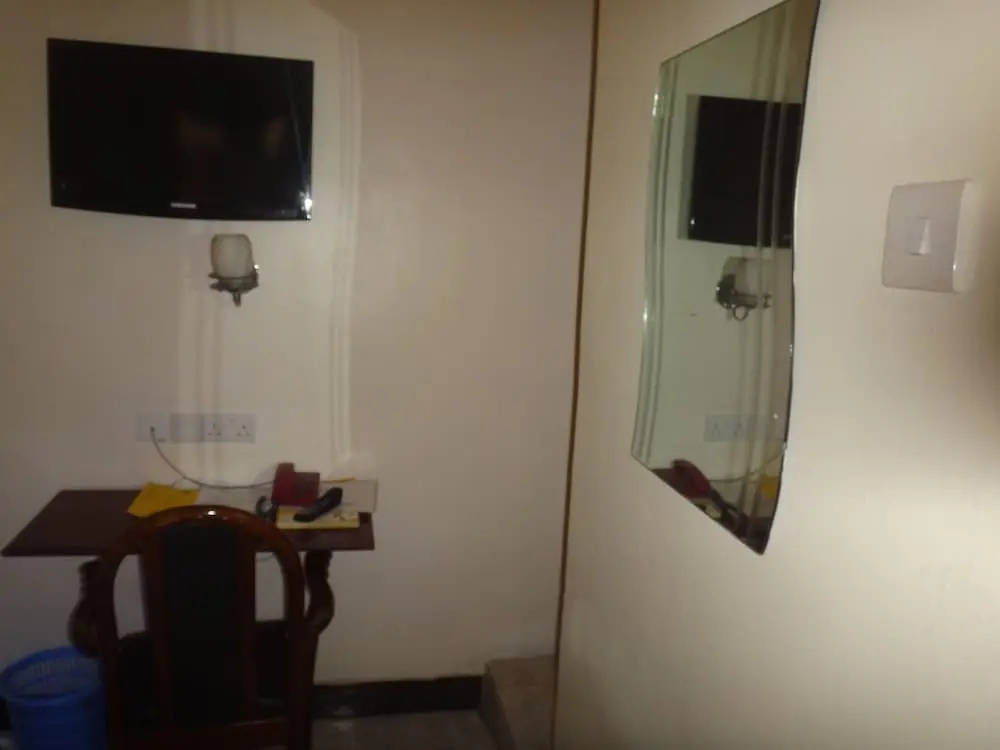 Midway Hotel - Chambres