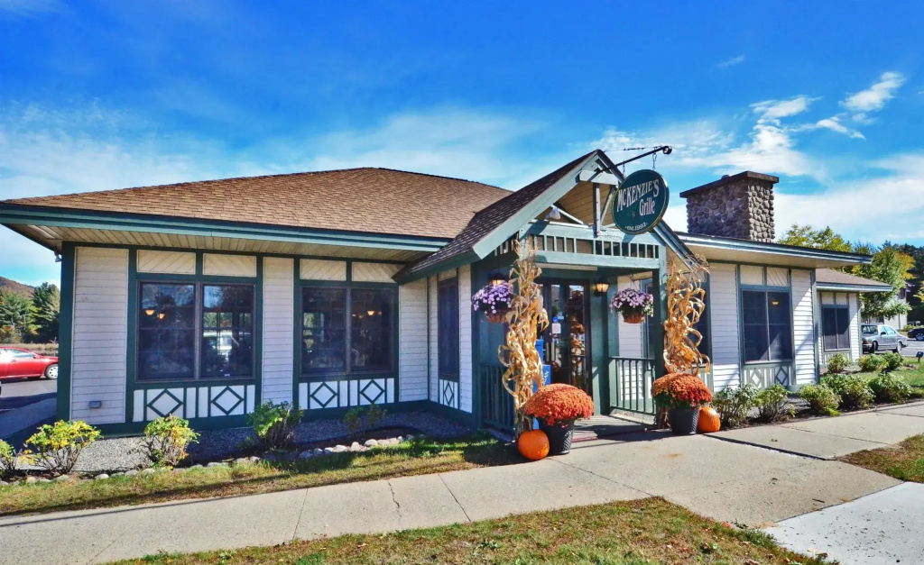 Mountain Lake Inn