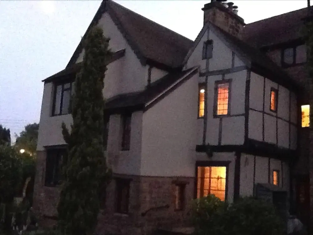 Brayne Court