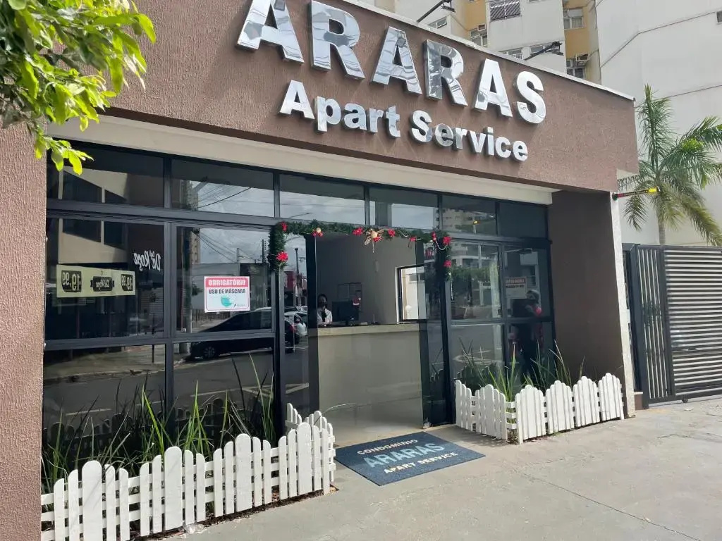Araras Apart Service I