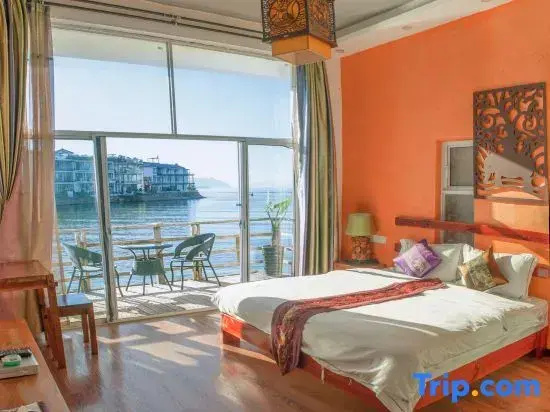 Standard Double room with sea view (full double bed)