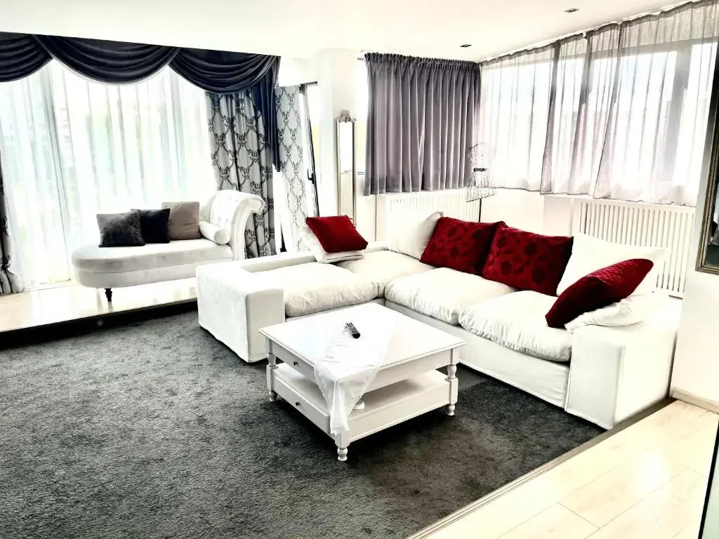 Hotel Jolie Apartments - Chambres