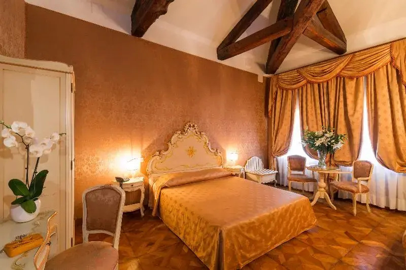 Standard room with balcony
