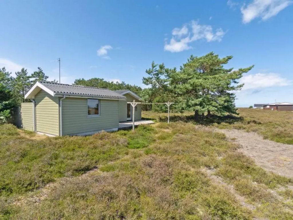 "Alwine" - 250m from the sea in NE Jutland