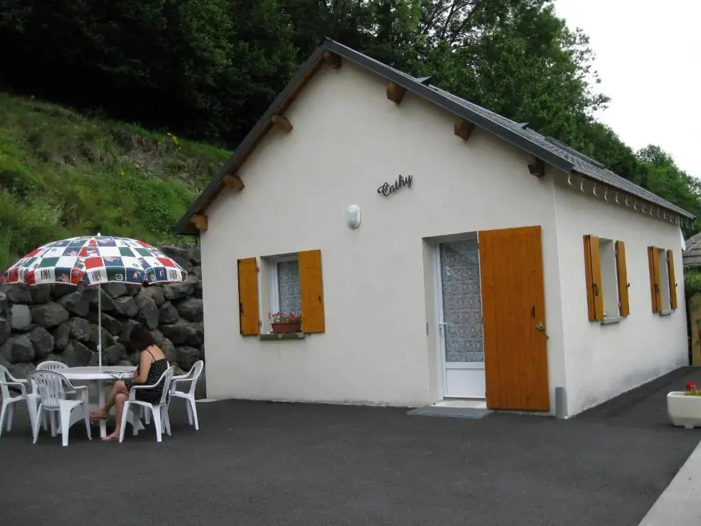 3 Bedrooms Chalet