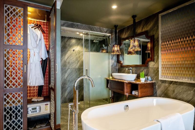 Son Hoi An Boutique Hotel & Spa - Tap to explore photos