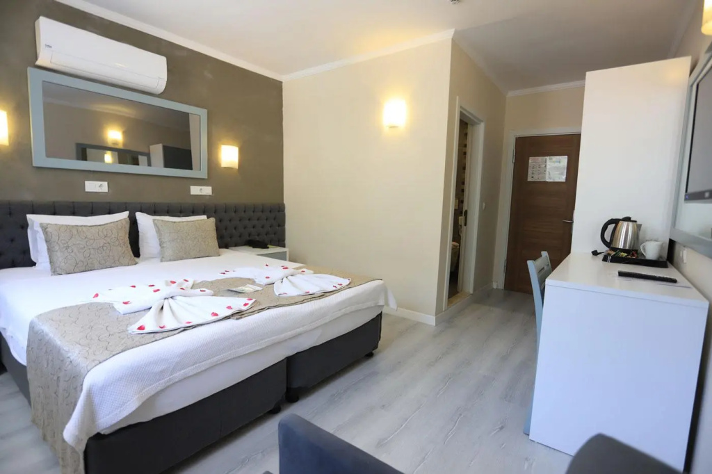 Tonoz Beach Hotel - Chambres