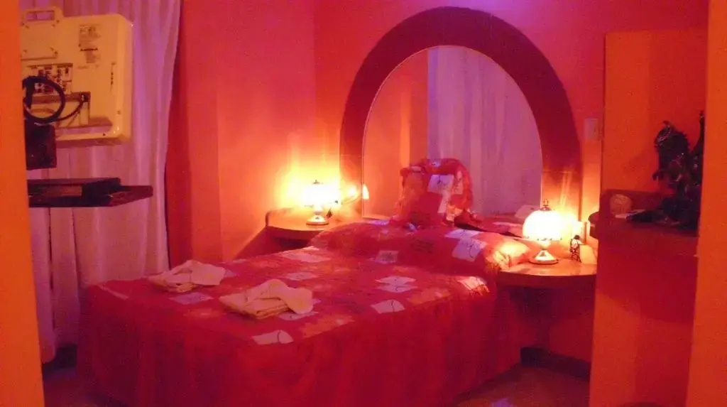 Economy room