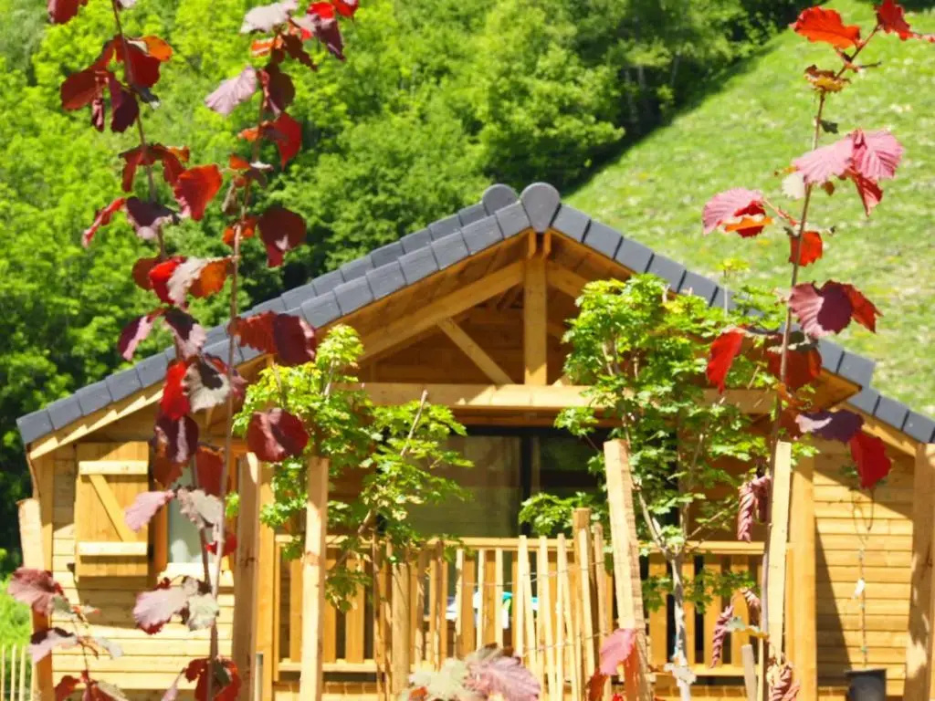 3 Bedrooms Chalet
