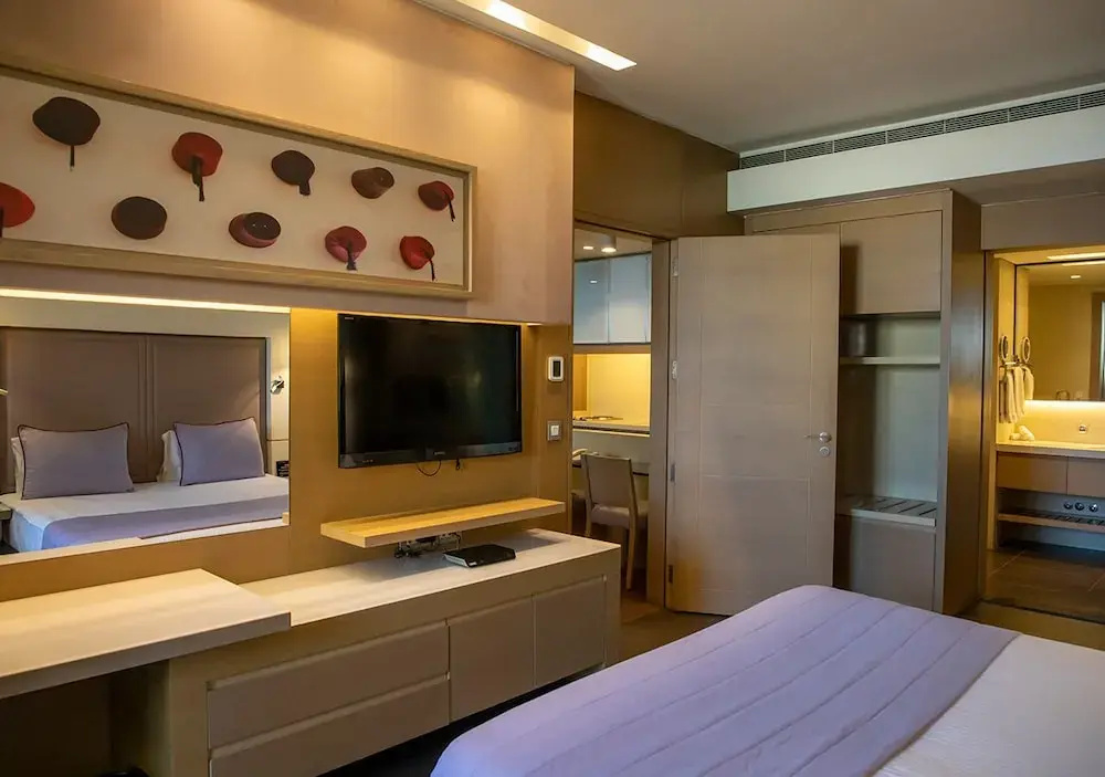 Superior Suite