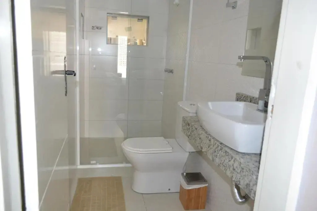Standard Double Suite (full double bed)