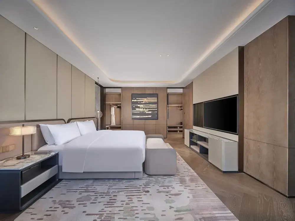 Presidential Double Suite (full double bed)