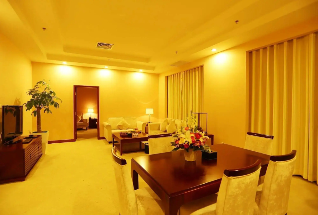 China Great Hall Hotel - фото 9
